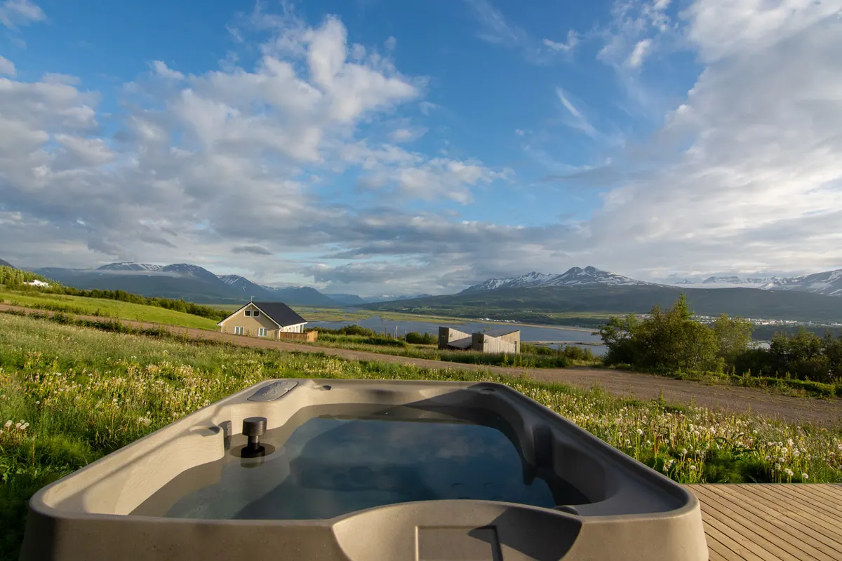 The Cottage: Private hot tub with a fjord and mountain view